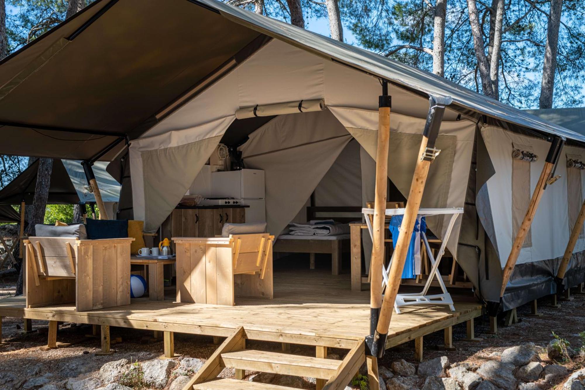 Easyatent Safari Tent Comfort Krk Krk Town Værelse billede