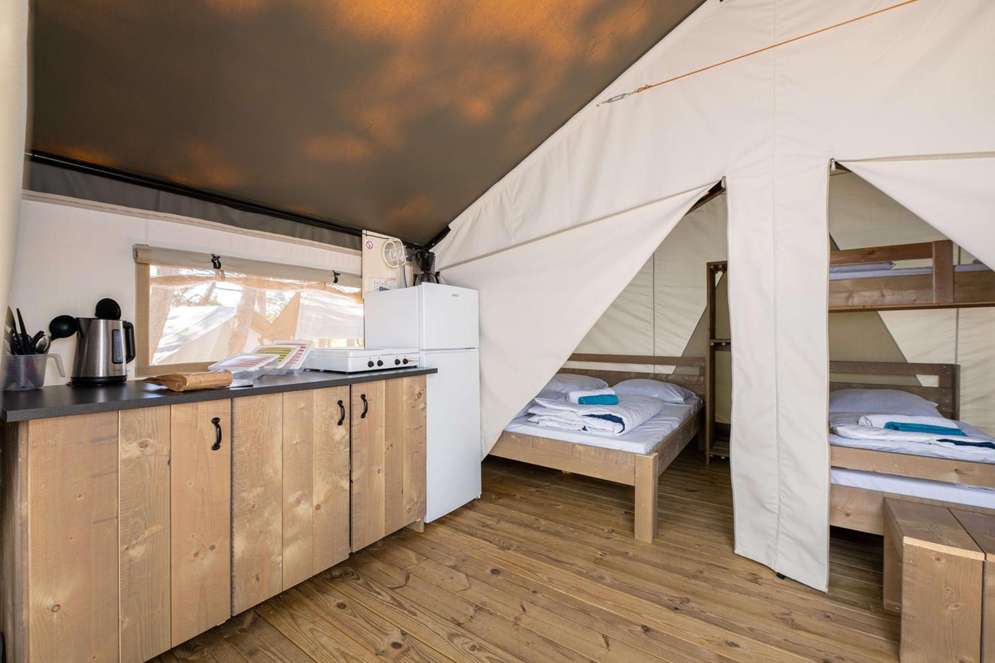 Easyatent Safari Tent Comfort Krk Krk Town Værelse billede