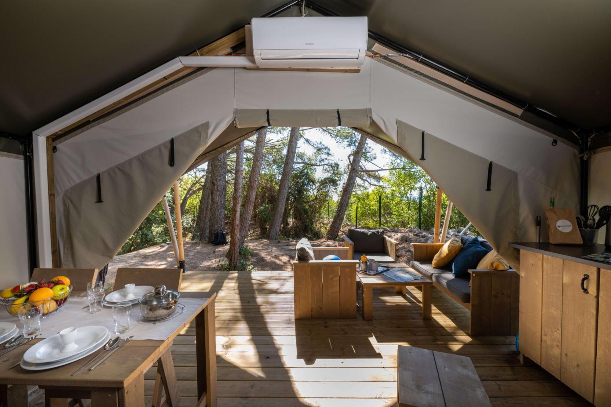Easyatent Safari Tent Comfort Krk Krk Town Værelse billede